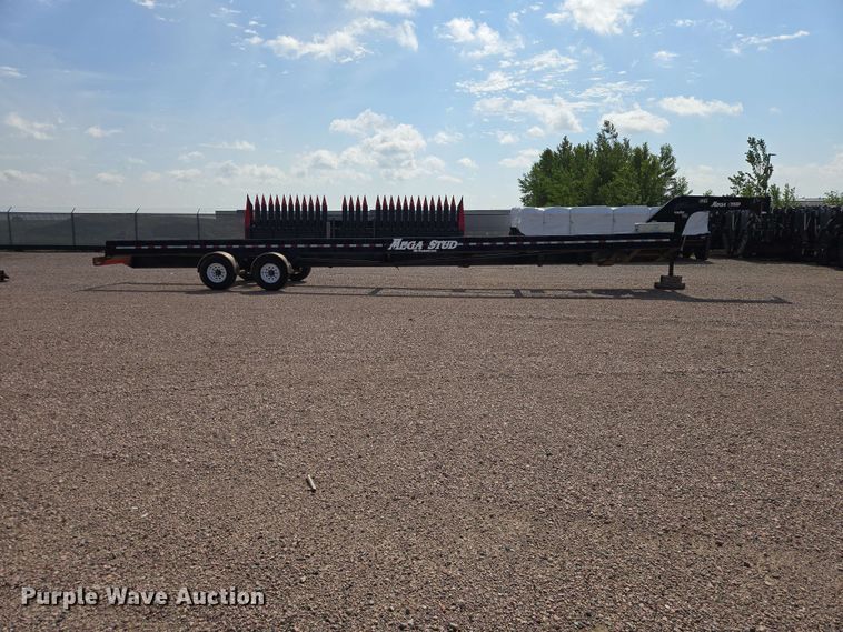 image for item DQ0007 2012 MD Products Inc Mega Stud header trailer