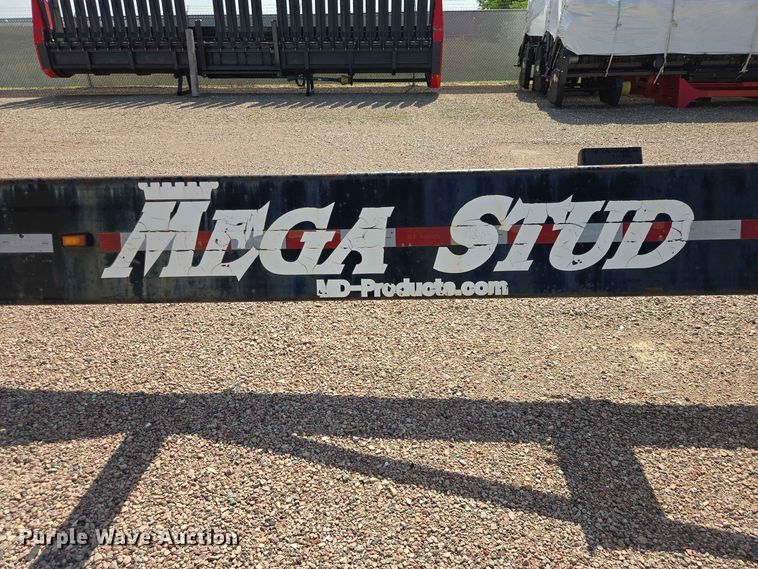 image for item DQ0007 2012 MD Products Inc Mega Stud header trailer