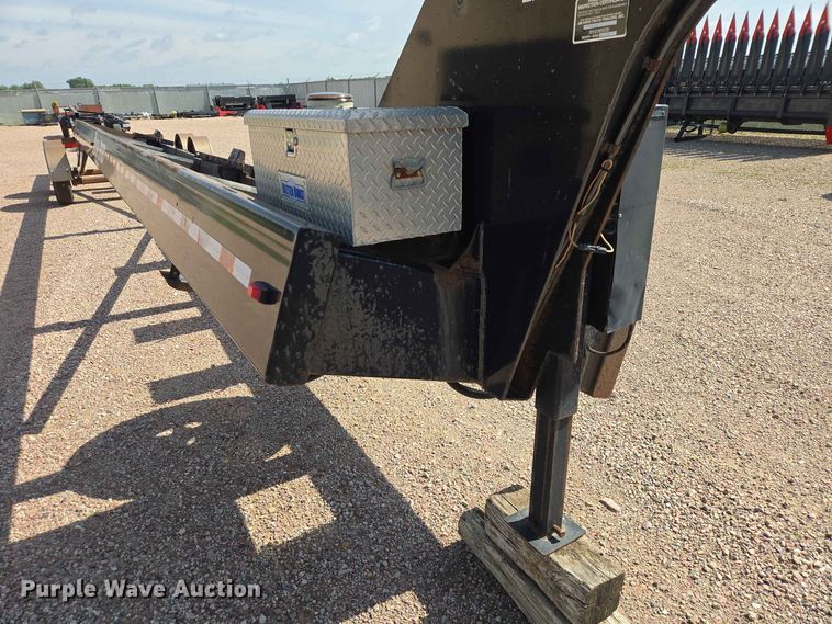 image for item DQ0007 2012 MD Products Inc Mega Stud header trailer