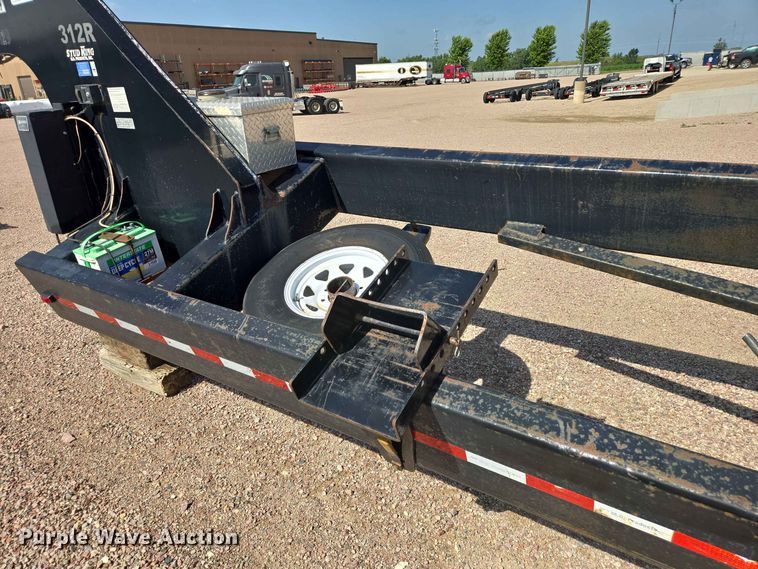 image for item DQ0007 2012 MD Products Inc Mega Stud header trailer