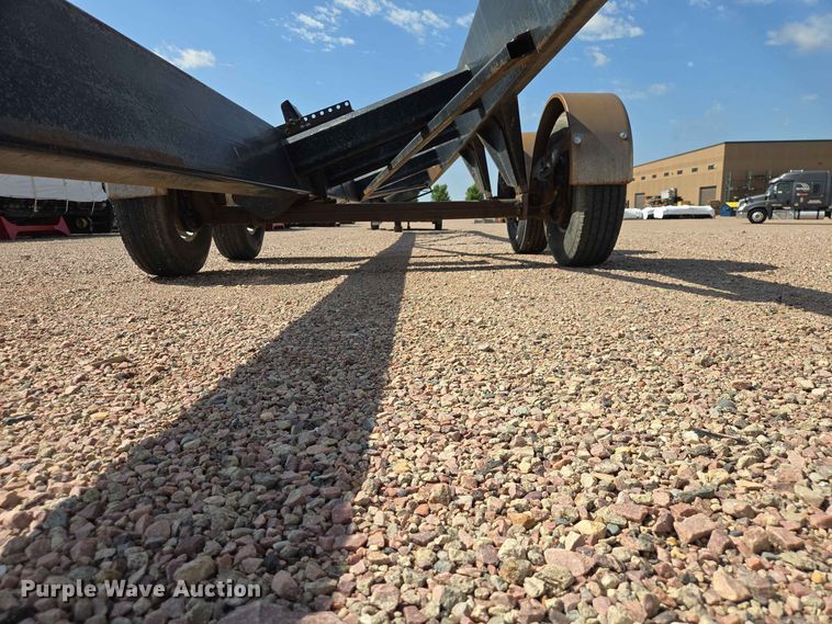 image for item DQ0007 2012 MD Products Inc Mega Stud header trailer