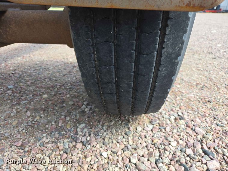 image for item DQ0007 2012 MD Products Inc Mega Stud header trailer