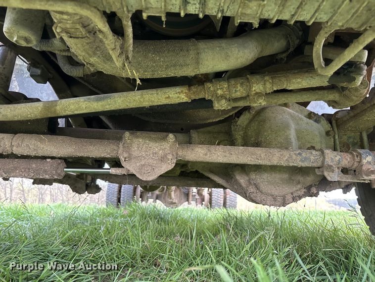 image for item EA4815 2003 Ford F550 feed mixer truck
