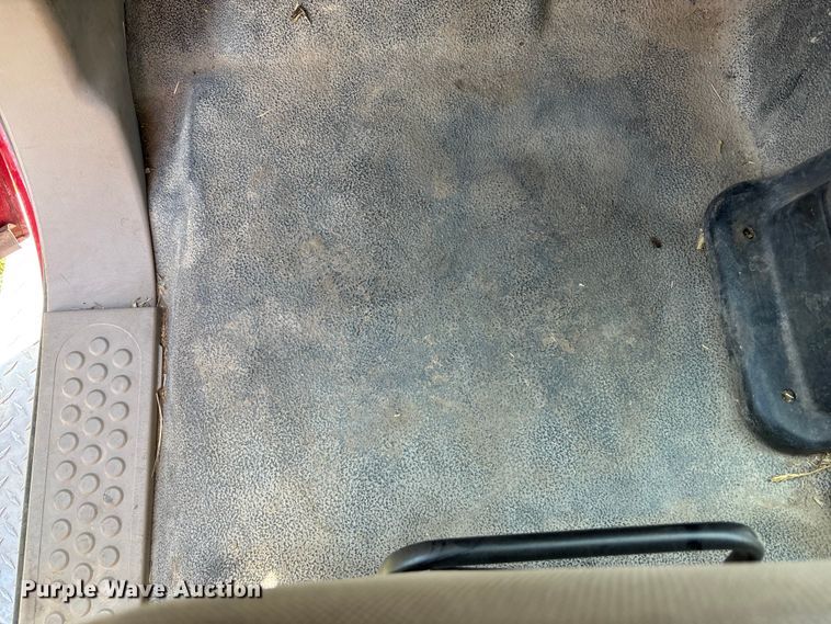 image for item EA4815 2003 Ford F550 feed mixer truck