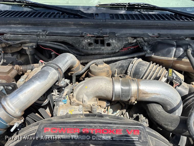 image for item EA4815 2003 Ford F550 feed mixer truck