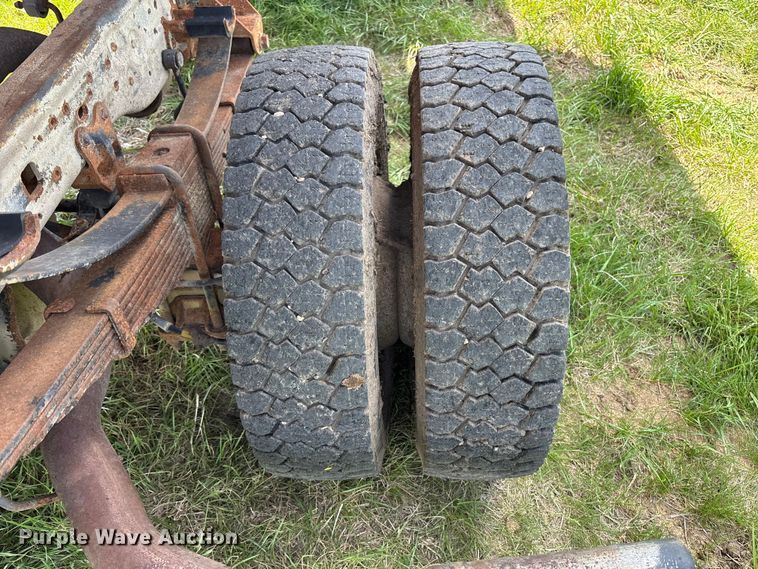 image for item EA4815 2003 Ford F550 feed mixer truck