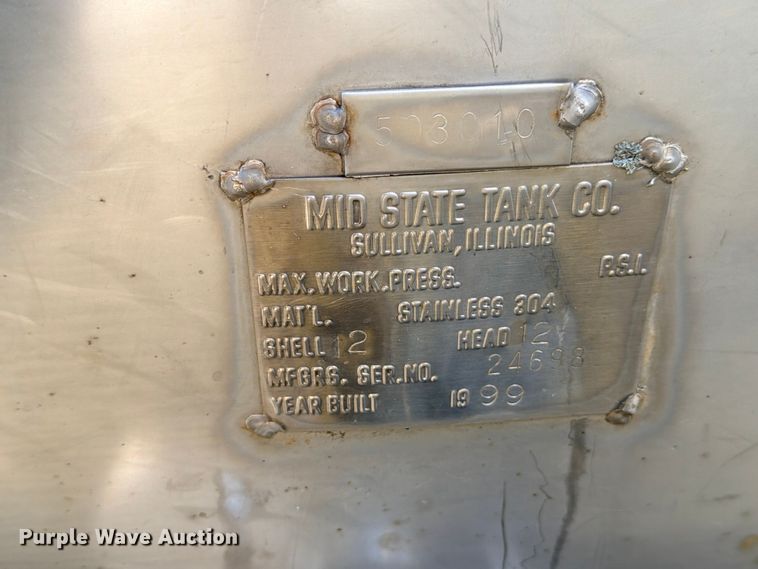 image for item ED5391 2000 Ag-Chem RoGator 1254 sprayer