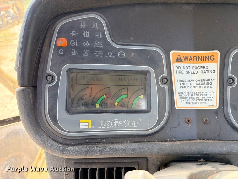 image for item ED5391 2000 Ag-Chem RoGator 1254 sprayer