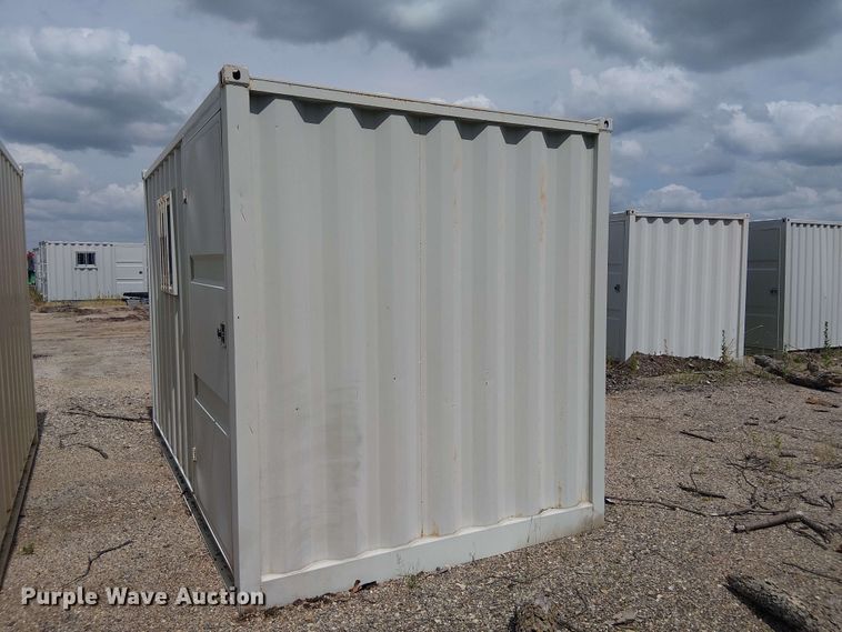 image for item EE1621 Shipping container
