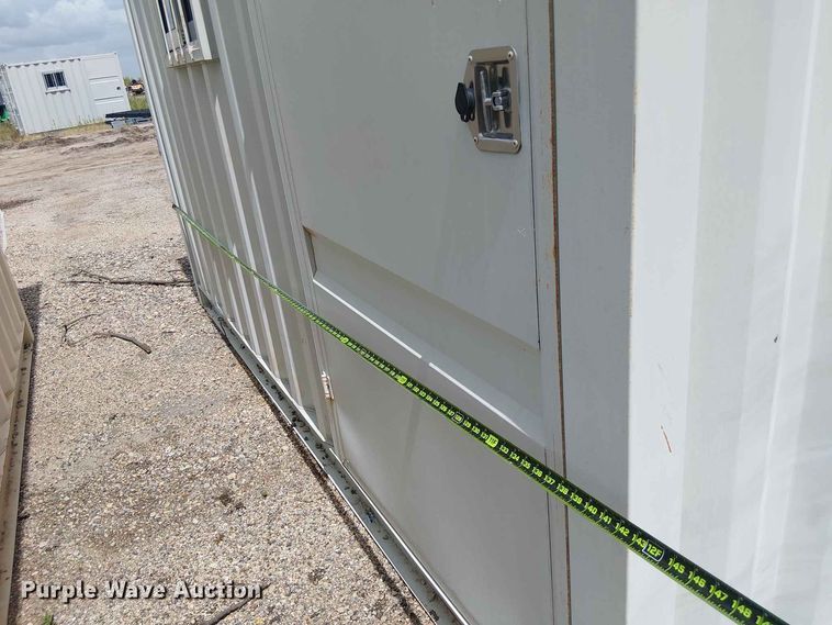 image for item EE1621 Shipping container
