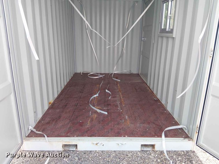 image for item EE1621 Shipping container