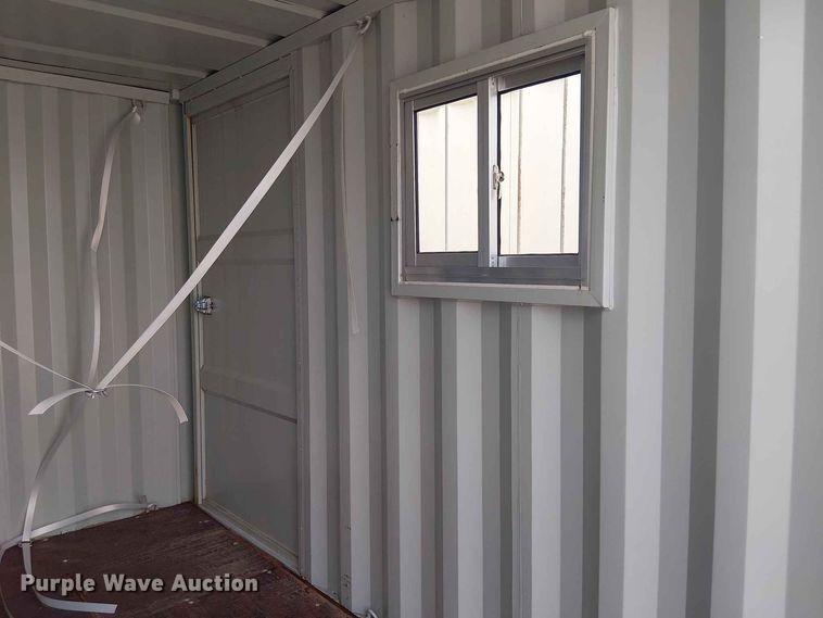 image for item EE1621 Shipping container
