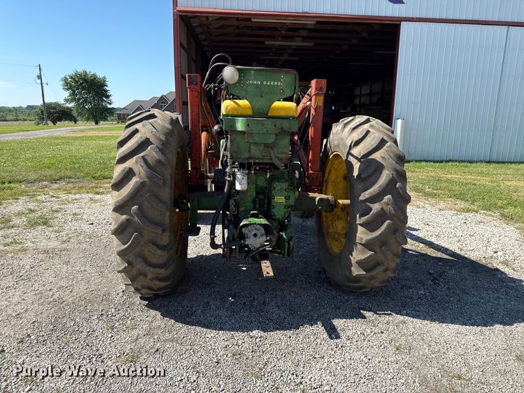 image for item EN0389 1959 John Deere 730 tractor