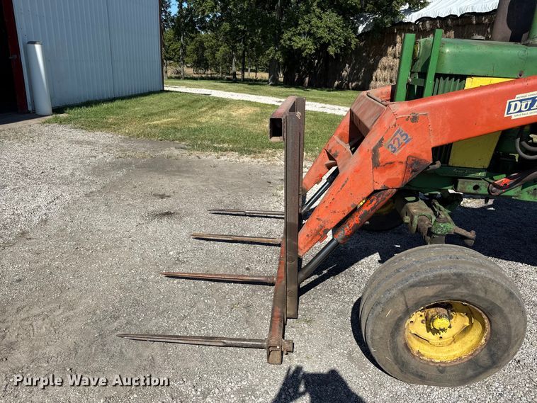 image for item EN0389 1959 John Deere 730 tractor