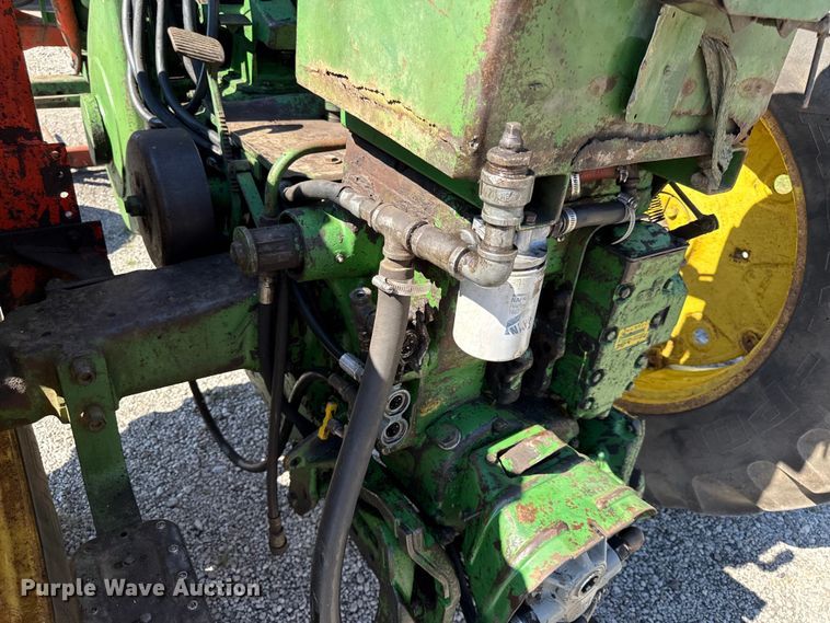 image for item EN0389 1959 John Deere 730 tractor