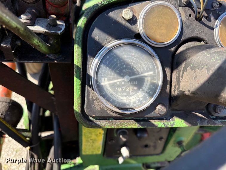 image for item EN0389 1959 John Deere 730 tractor