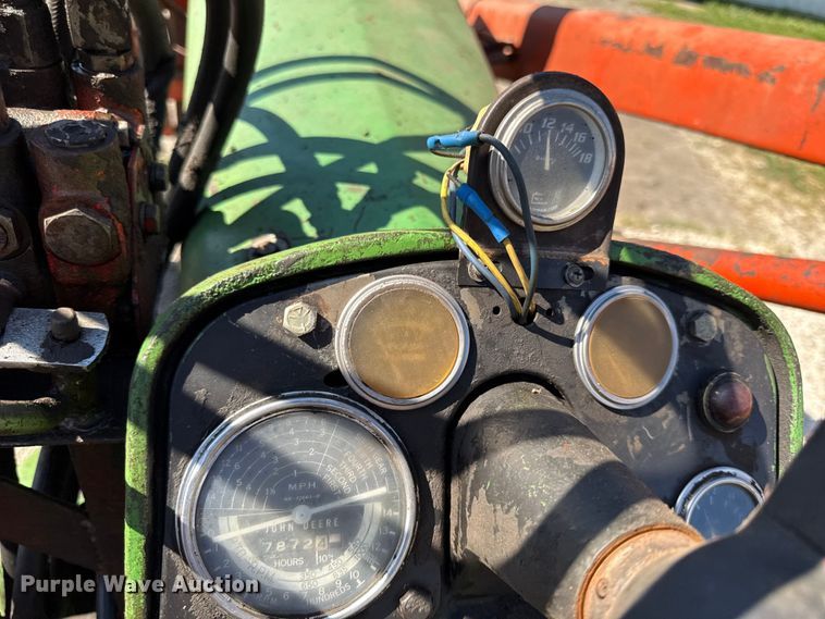 image for item EN0389 1959 John Deere 730 tractor