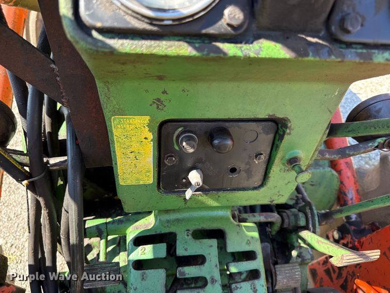 image for item EN0389 1959 John Deere 730 tractor