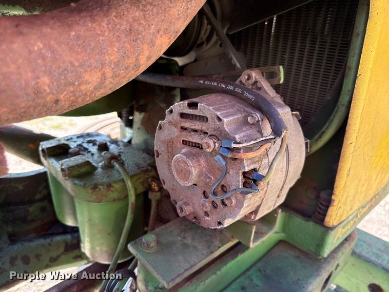 image for item EN0389 1959 John Deere 730 tractor