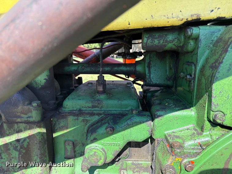 image for item EN0389 1959 John Deere 730 tractor