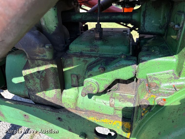image for item EN0389 1959 John Deere 730 tractor
