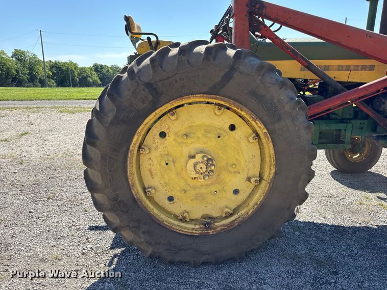image for item EN0389 1959 John Deere 730 tractor