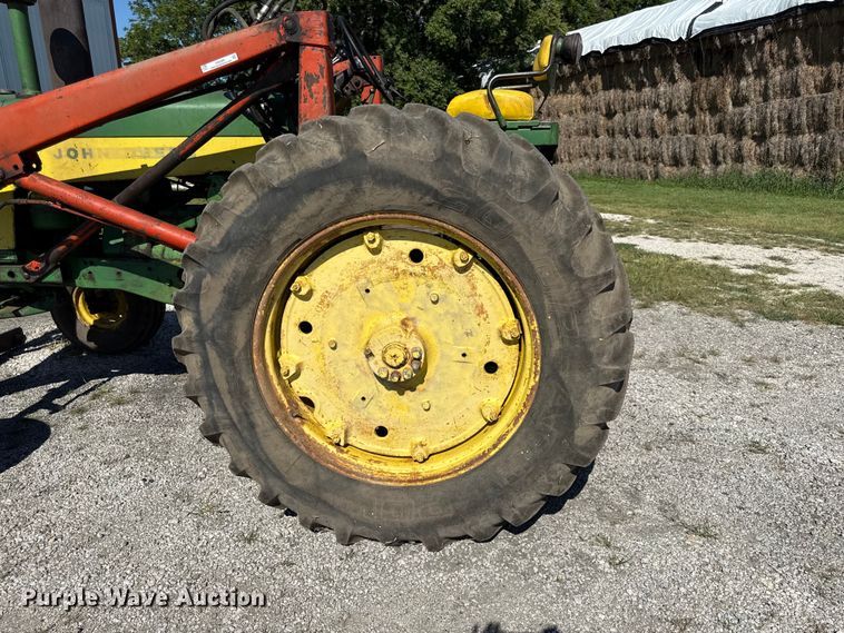 image for item EN0389 1959 John Deere 730 tractor