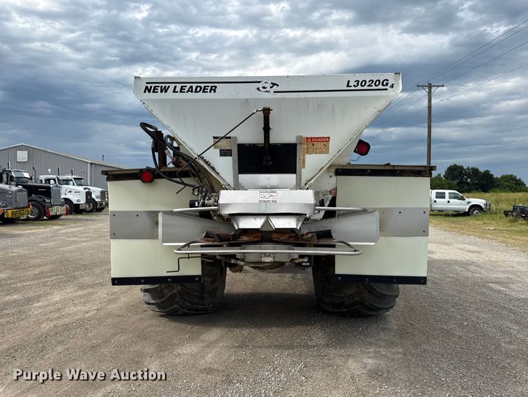 image for item EN0399 Terra Gator 1844 spreader