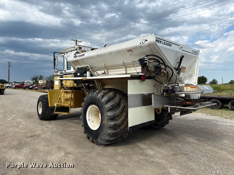 image for item EN0399 Terra Gator 1844 spreader