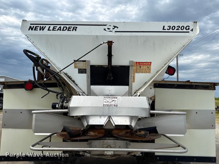 image for item EN0399 Terra Gator 1844 spreader
