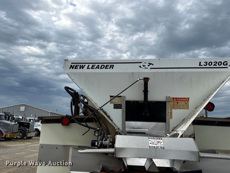 image for item EN0399 Terra Gator 1844 spreader