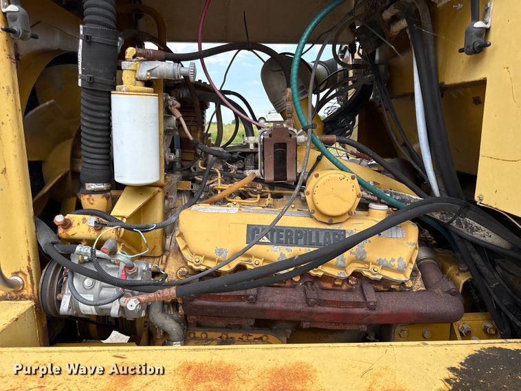 image for item EN0399 Terra Gator 1844 spreader