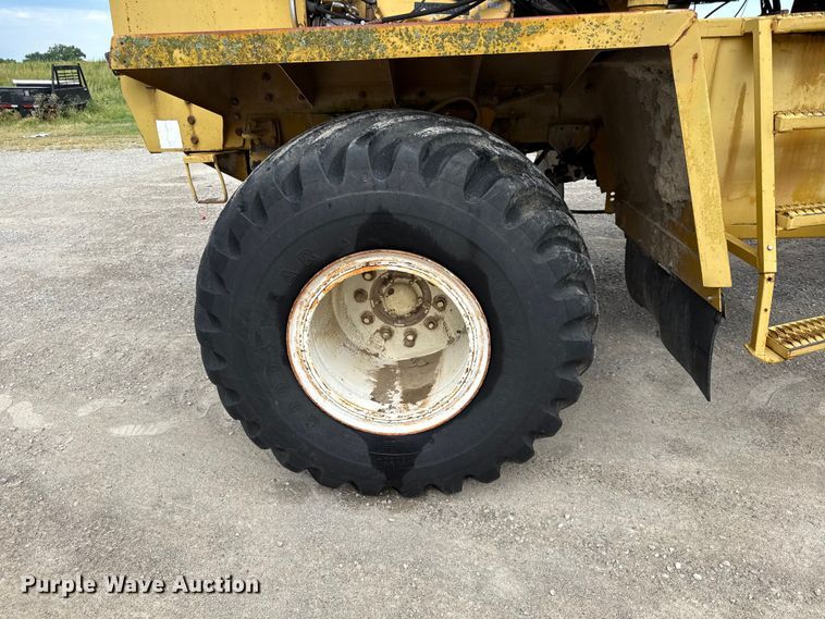 image for item EN0399 Terra Gator 1844 spreader