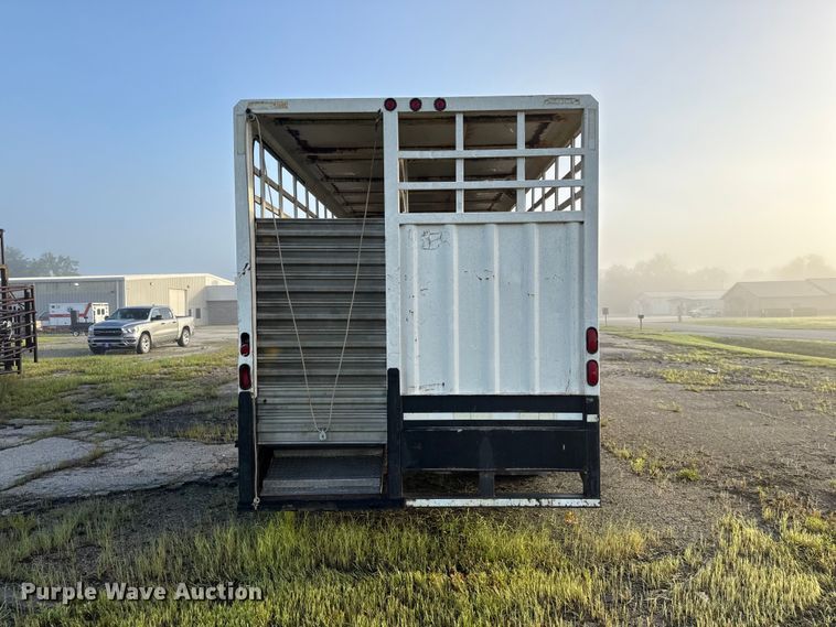image for item EN0416 2000 Neville Built livestock trailer