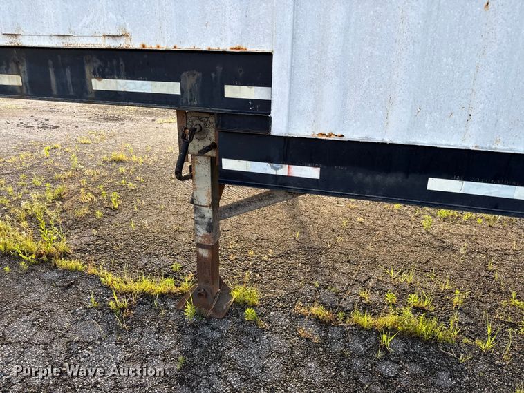 image for item EN0416 2000 Neville Built livestock trailer