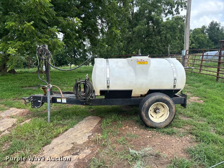 image for item EO4365 Wylie Manufacturing Co.  sprayer trailer