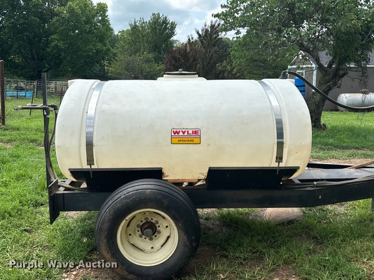 image for item EO4365 Wylie Manufacturing Co.  sprayer trailer