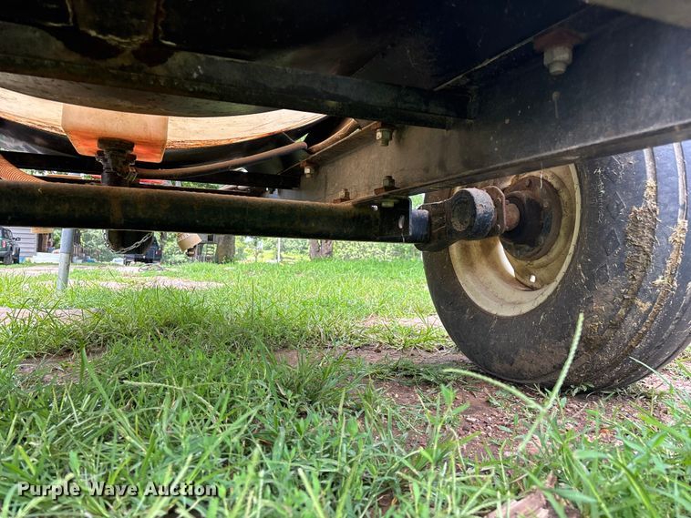 image for item EO4365 Wylie Manufacturing Co.  sprayer trailer