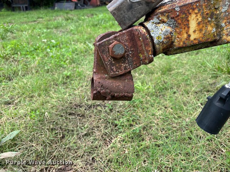 image for item EO4367 Tumble Bug  hay bale mover