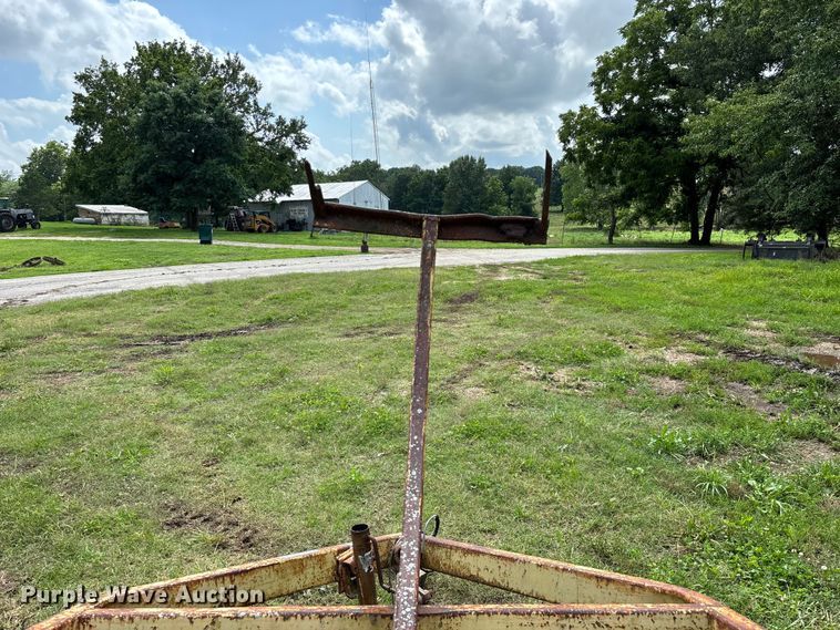 image for item EO4367 Tumble Bug  hay bale mover