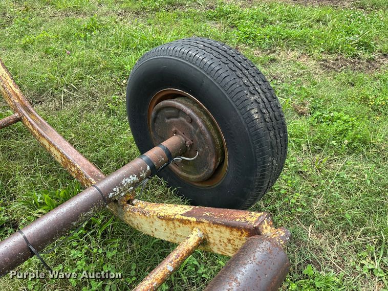 image for item EO4367 Tumble Bug  hay bale mover