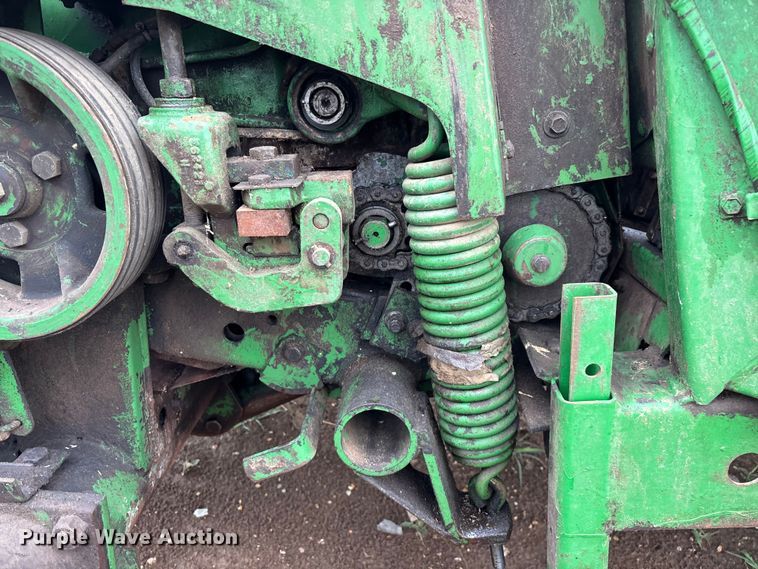 image for item EO4382 John Deere 3960 forage harvester