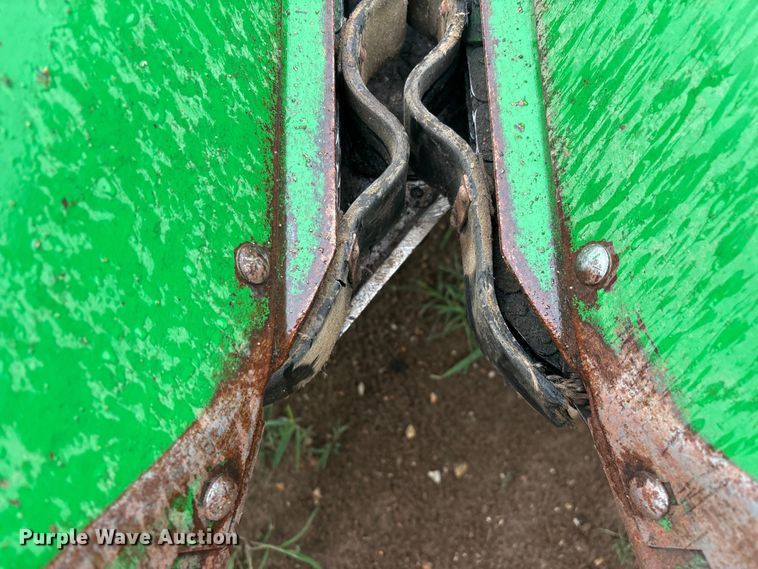 image for item EO4382 John Deere 3960 forage harvester
