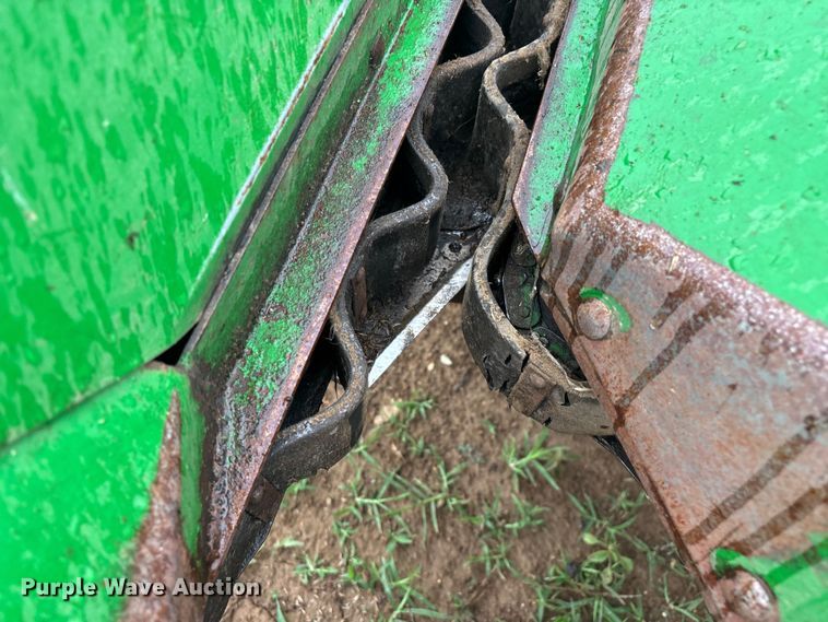 image for item EO4382 John Deere 3960 forage harvester