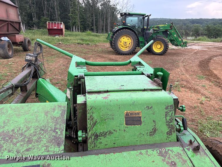 image for item EO4382 John Deere 3960 forage harvester