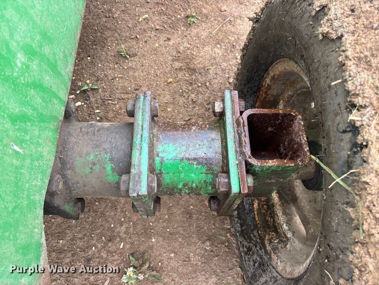 image for item EO4382 John Deere 3960 forage harvester