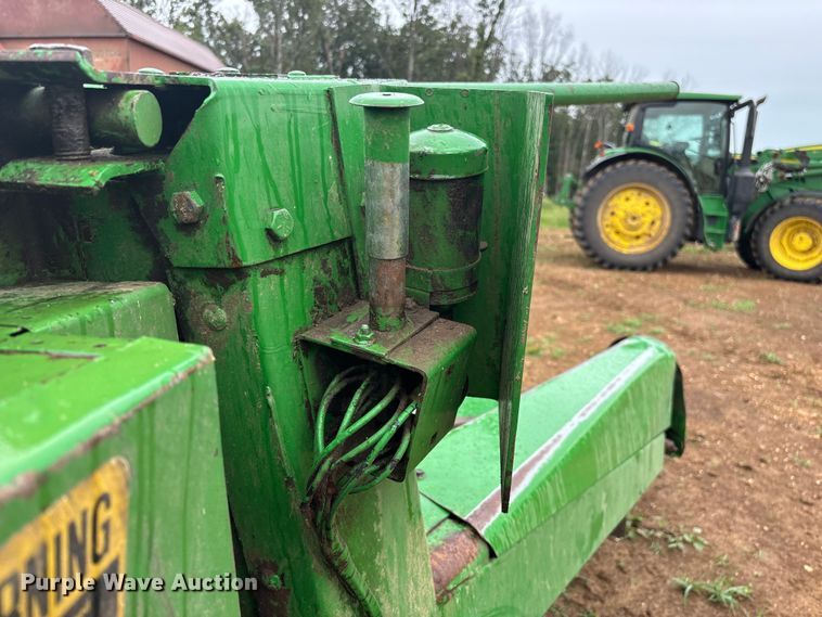 image for item EO4382 John Deere 3960 forage harvester