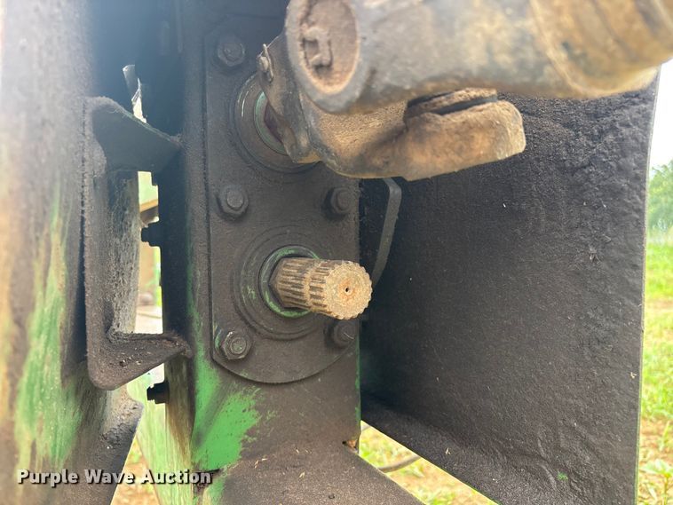 image for item EO4382 John Deere 3960 forage harvester