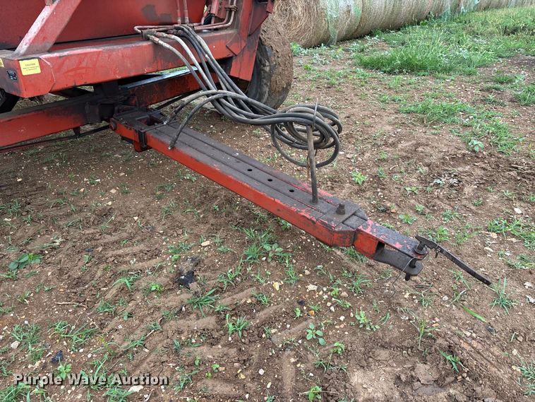 image for item EO4383 Richardton 770 silage dump wagon