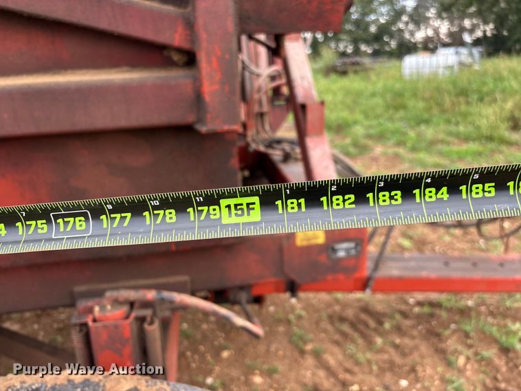 image for item EO4383 Richardton 770 silage dump wagon
